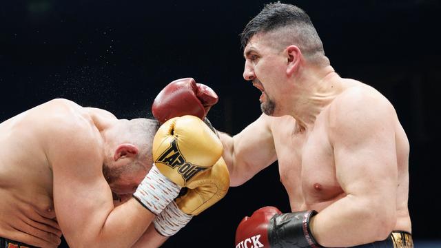 Profiboxen: Mit 41 wieder im Ring: Marco Huck gewinnt Comeback-Kampf