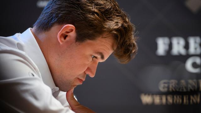 Bild: Freestyle-WM: Schachstars Carlsen und Caruana ziehen ins Finale ein