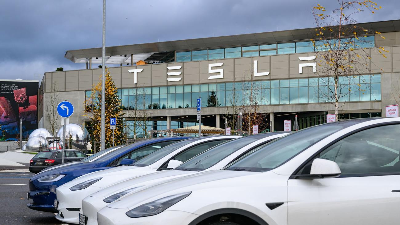Konflikt Tesla und IG Metall: Staatsanwaltschaft ermittelt nach Strafanzeige von Tesla