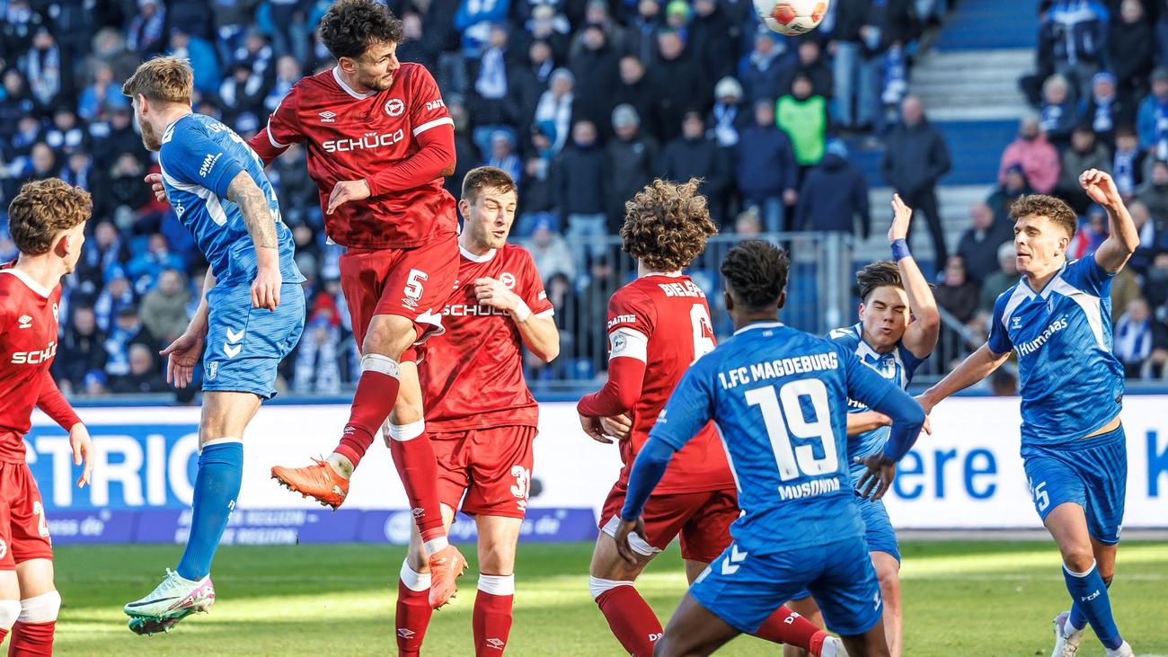 Fußball: Ein Standard zu viel: Magdeburg rutscht auf Relegationsrang