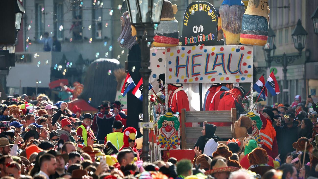 Fastnacht: Gaudiwürmer in den Städten - Fasching auf der Zielgeraden