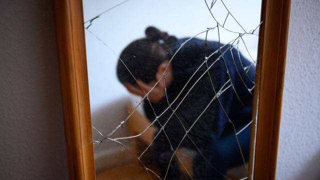 Kriminalität: Gewalt in der Beziehung - wie Täter Opfer manipulieren