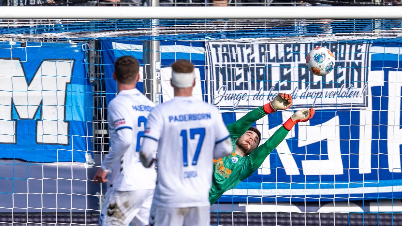 2. Fußball-Bundesliga: Starker Torwart rettet Paderborn torloses Remis in Bochum