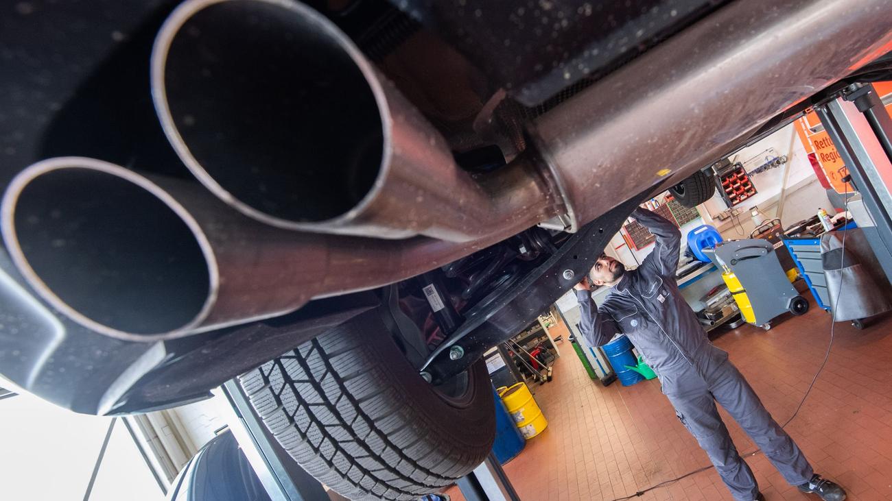 Teure Reparaturen: Verivox: Autoversicherer haben 2025 erneut Preise erhöht