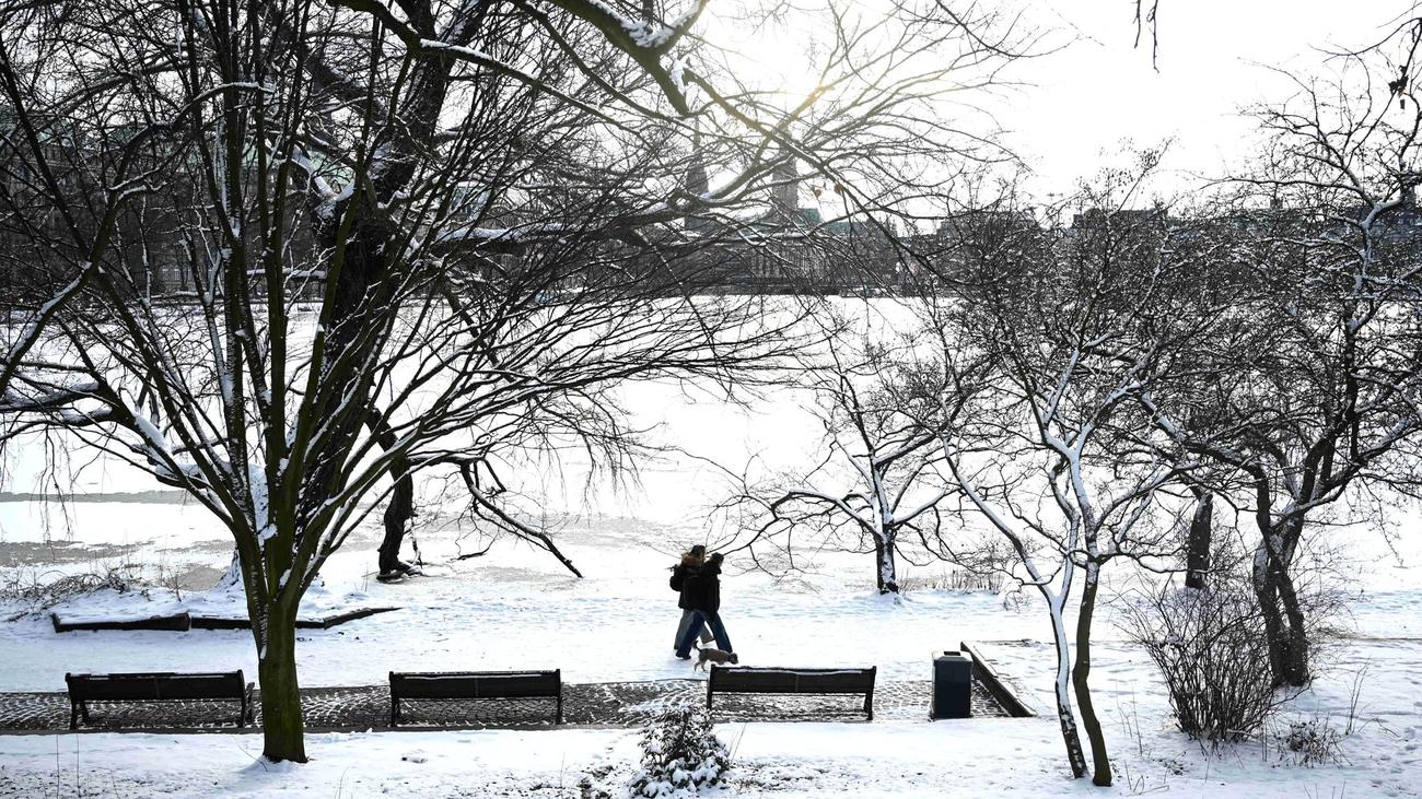 Wetter im Norden: Winterwetter zum Wochenstart: Schnee, Wind und Glätte