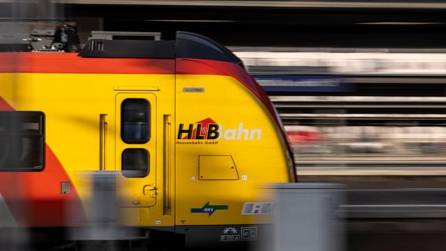 Regionalverkehr: Bauarbeiten legen Bahnstrecke lahm – Busse ersetzen Züge