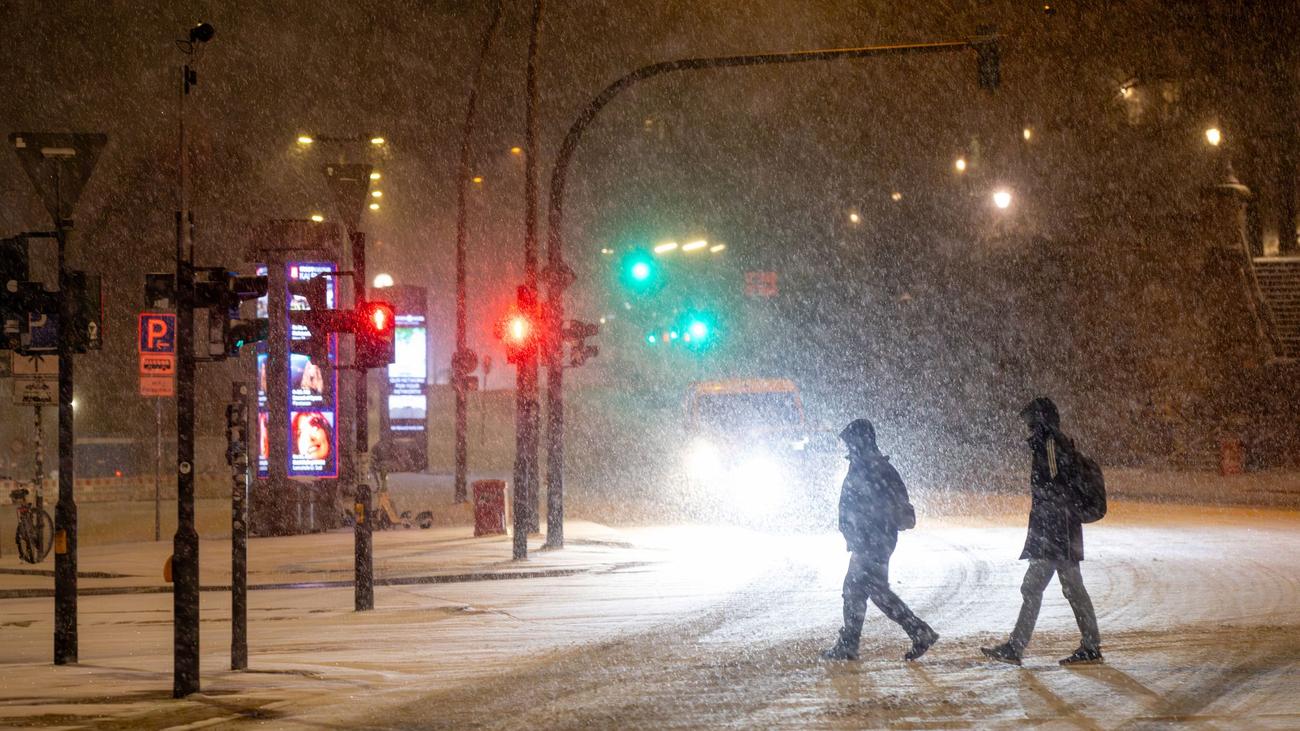 Wetter: Hamburg bleibt winterlich - Schnee und Glätte erwartet