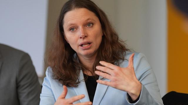 Außenhandel: Leonhard mit Wirtschaftsdelegation in Indien