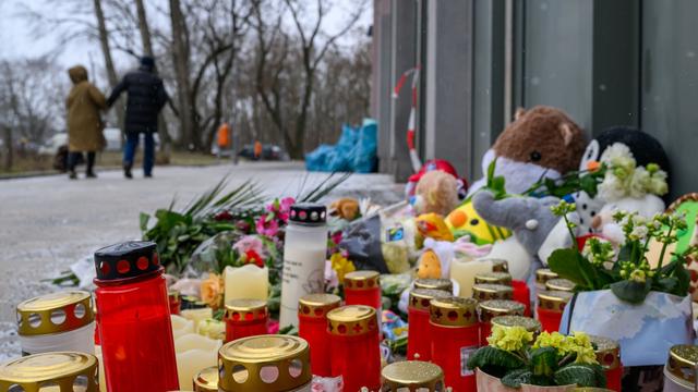 Brand: Nach tödlichem Feuer in Hochhaus: Anteilnahme und Trauer