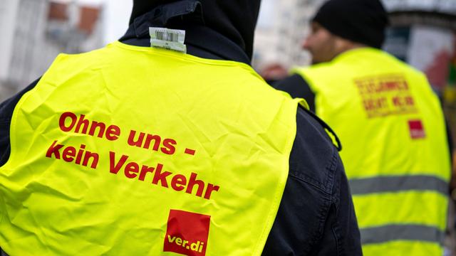 Tarifkonflikt: Warnstreiks im Nahverkehr gehen diese Woche weiter