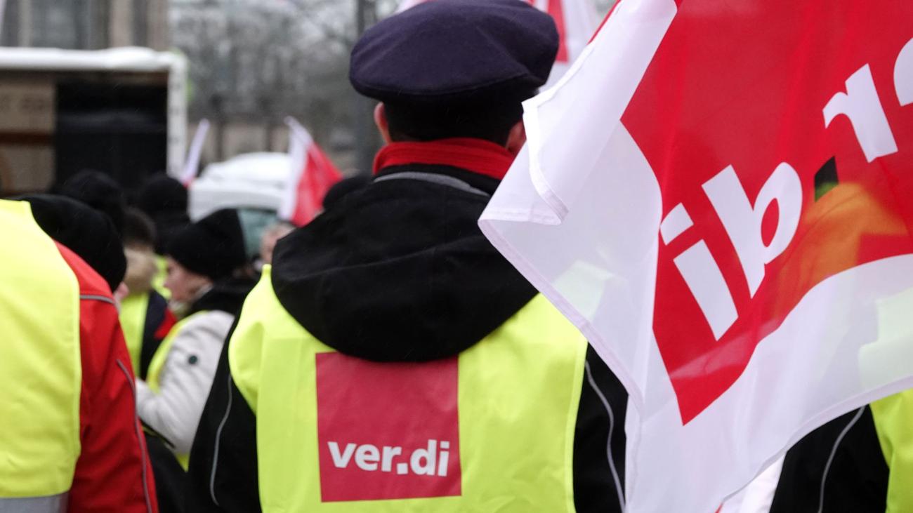 Tarife: Hochbahn-Busverkehr fällt teilweise wegen Warnstreiks aus