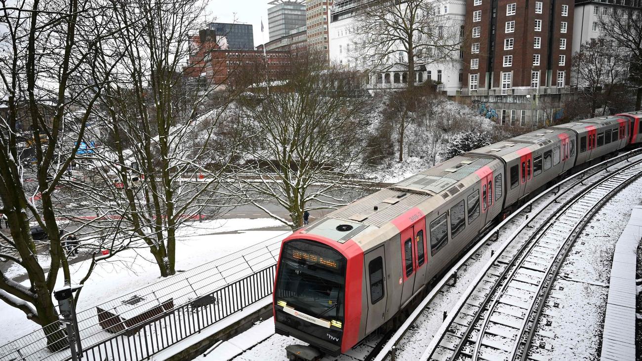 ÖPNV: Trotz Warnstreik - Hamburger Schüler müssen in die Schule
