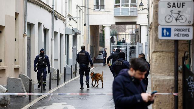 Bombendrohung in Paris: Elf Festnahmen nach Tod von rechtem Aktivisten in Frankreich