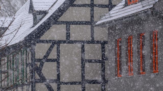 Wetter: Glätte und Neuschnee in Sachsen