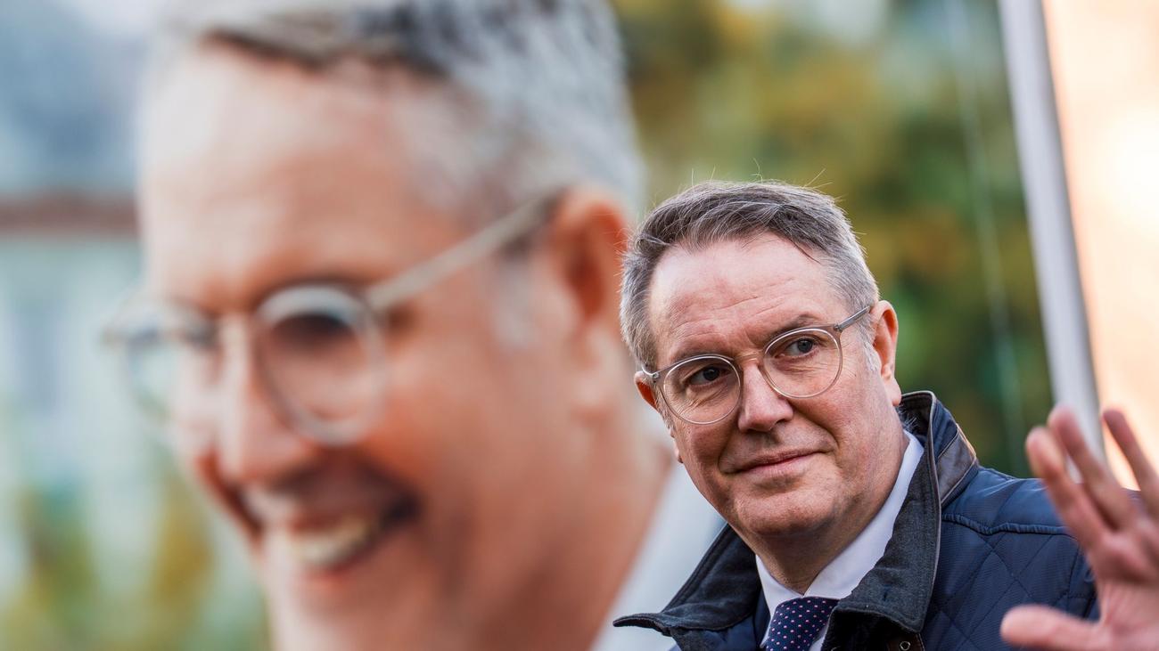 Politischer Aschermittwoch: Ministerpräsident Schweitzer ruft zu Zusammenhalt auf