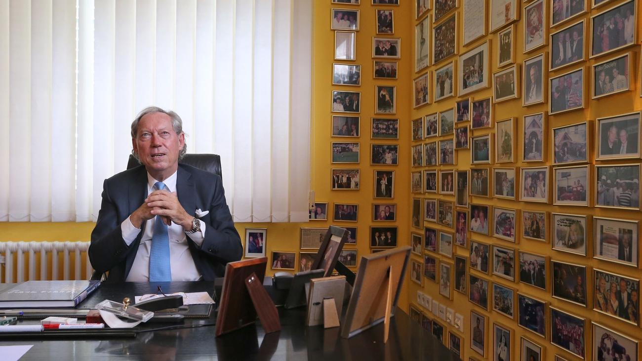 Vom OP auf die Kanzel: Promi-Chirurg Mang soll in Kirche predigen