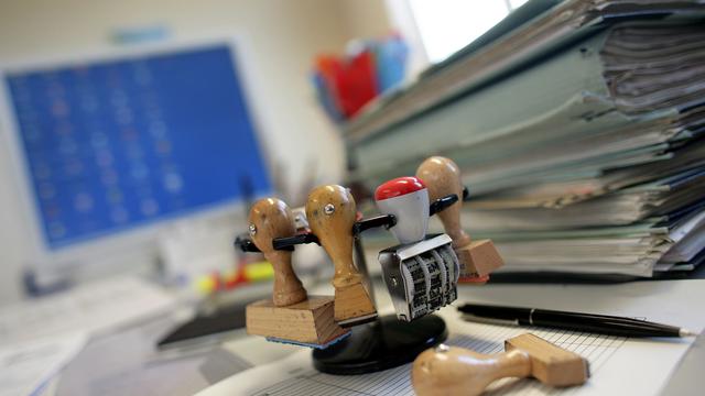 Großstudie: Studie: Rassismus in Behörden oft in Strukturen versteckt