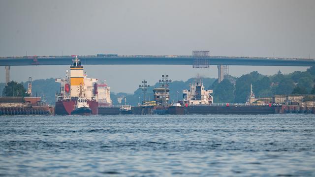 Künstliche Wasserstraße: Deutlich weniger Schiffe nutzen Nord-Ostsee-Kanal