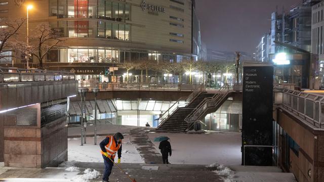 Witterungsbedingt: Kein Präsenzunterricht an mehreren Schulen