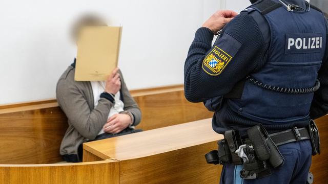 Landgericht Kempten: Prozess um tödliche Flucht: Mord oder fahrlässige Tötung?