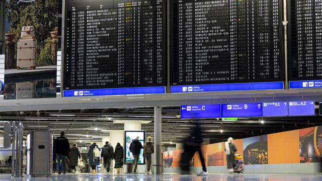 Luftverkehr: Winterliche Verhältnisse beschäftigen Flughafen Frankfurt