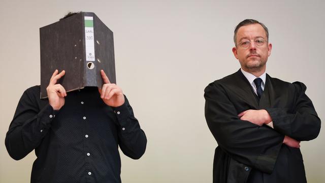 Folter und Todesdrohungen: Geisel tagelang in Badewanne gequält - zwölf Jahre Haft