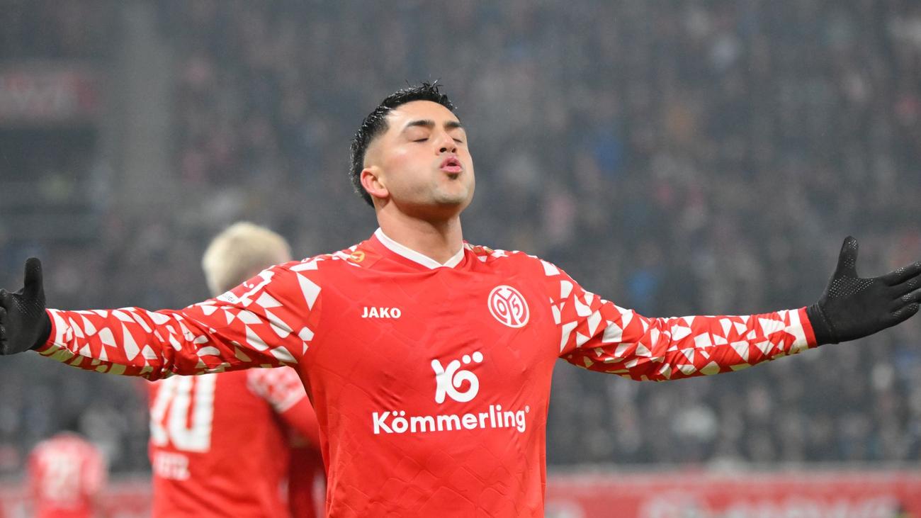 Fußball-Bundesliga: Kein Geschenk für Fischer: Mainz nur remis gegen HSV