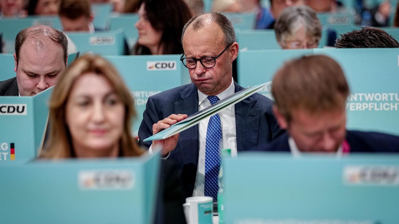 CDU-Parteitag: Technische Probleme auf Parteitag: Merz-Wahl nicht digital