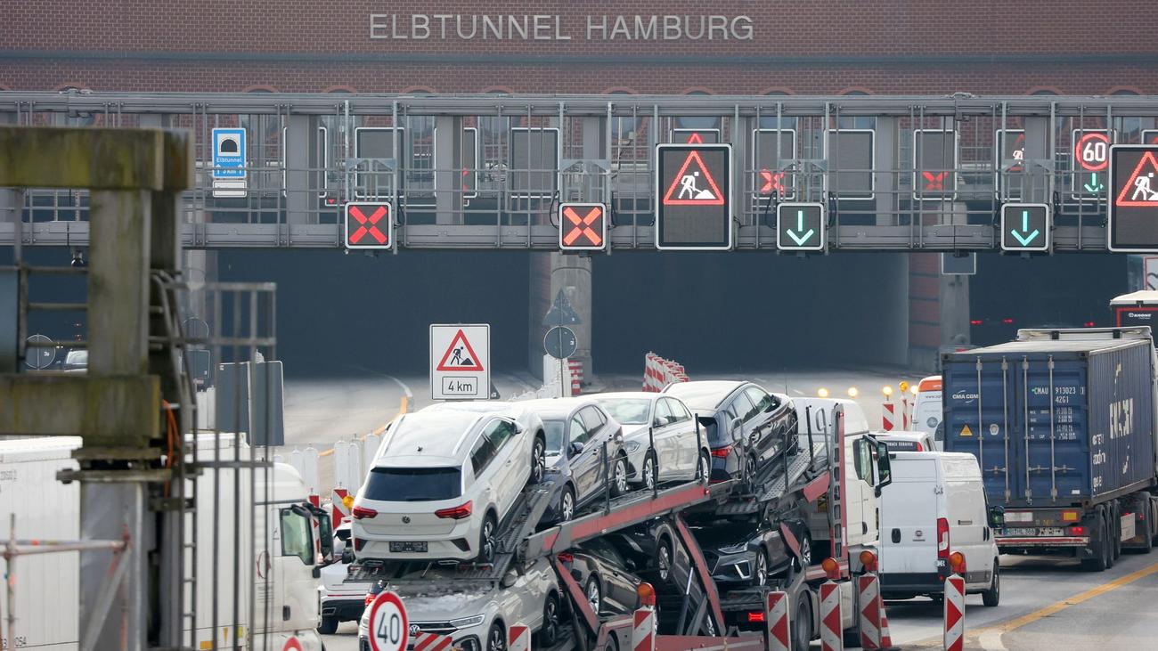 Tarife: Warnstreik bremst Verkehr im Elbtunnel aus