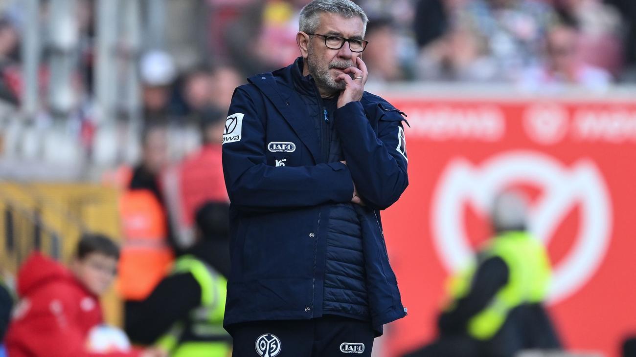 Fußball-Bundesliga: Zu Fischers 60.: Mainz fordert formstarken HSV