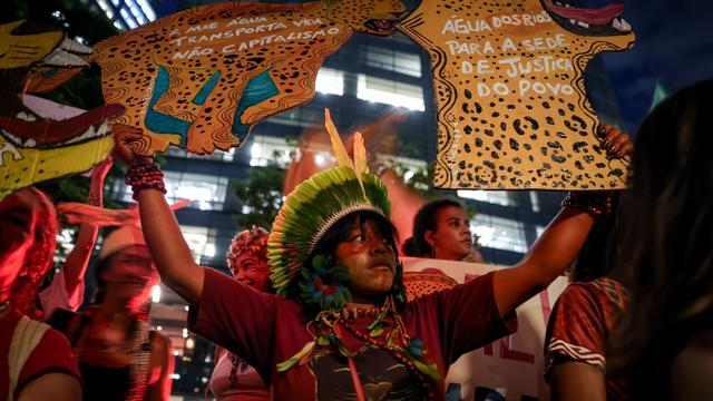 Proteste: Brasilianische Indigene besetzen Hafen von US-Agrarkonzern