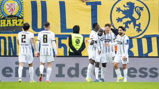 2. Bundesliga: Elversberg nach 3:1 gegen Braunschweig oben dran