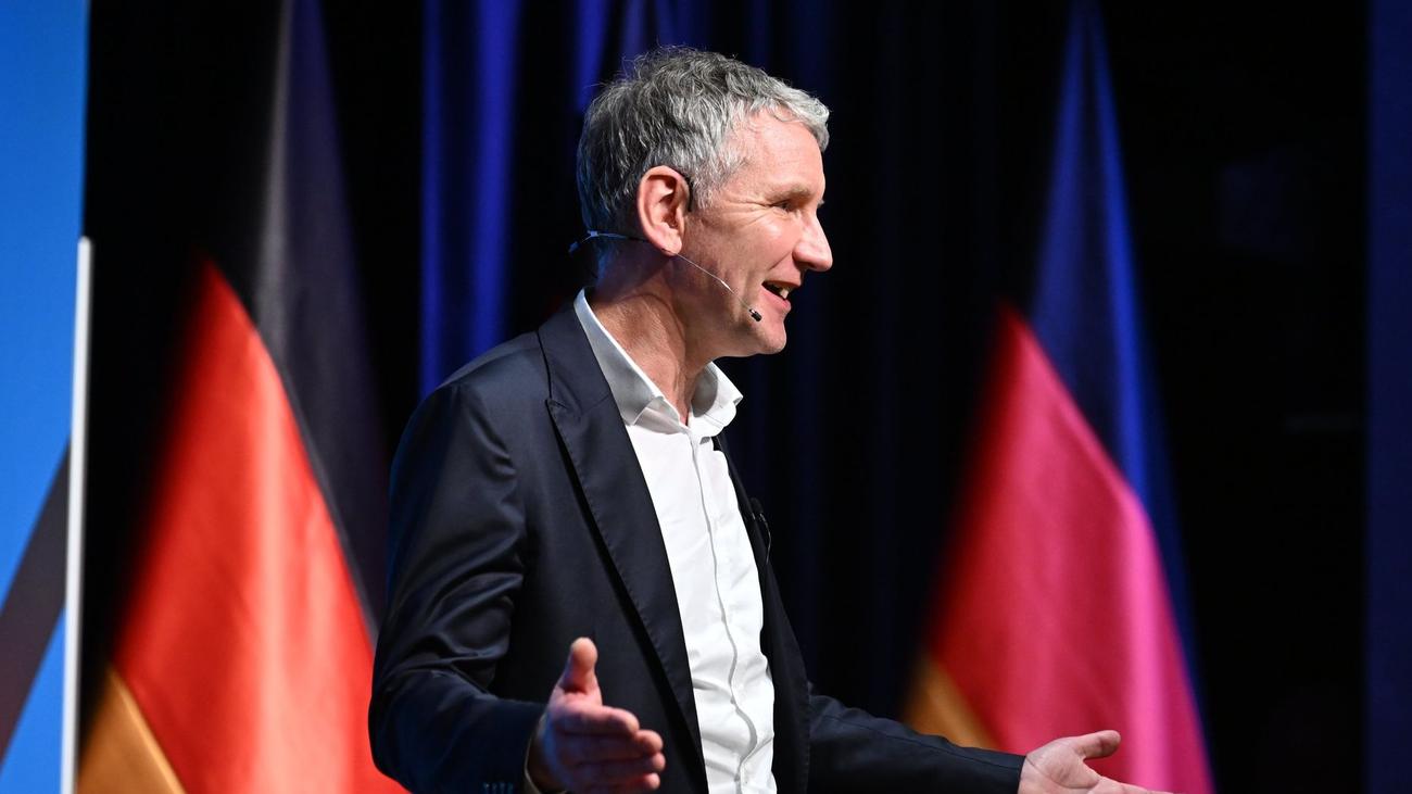 Demos gegen Höcke: Von Kirche bis Fortuna-Ultras: starker Protest gegen Höcke