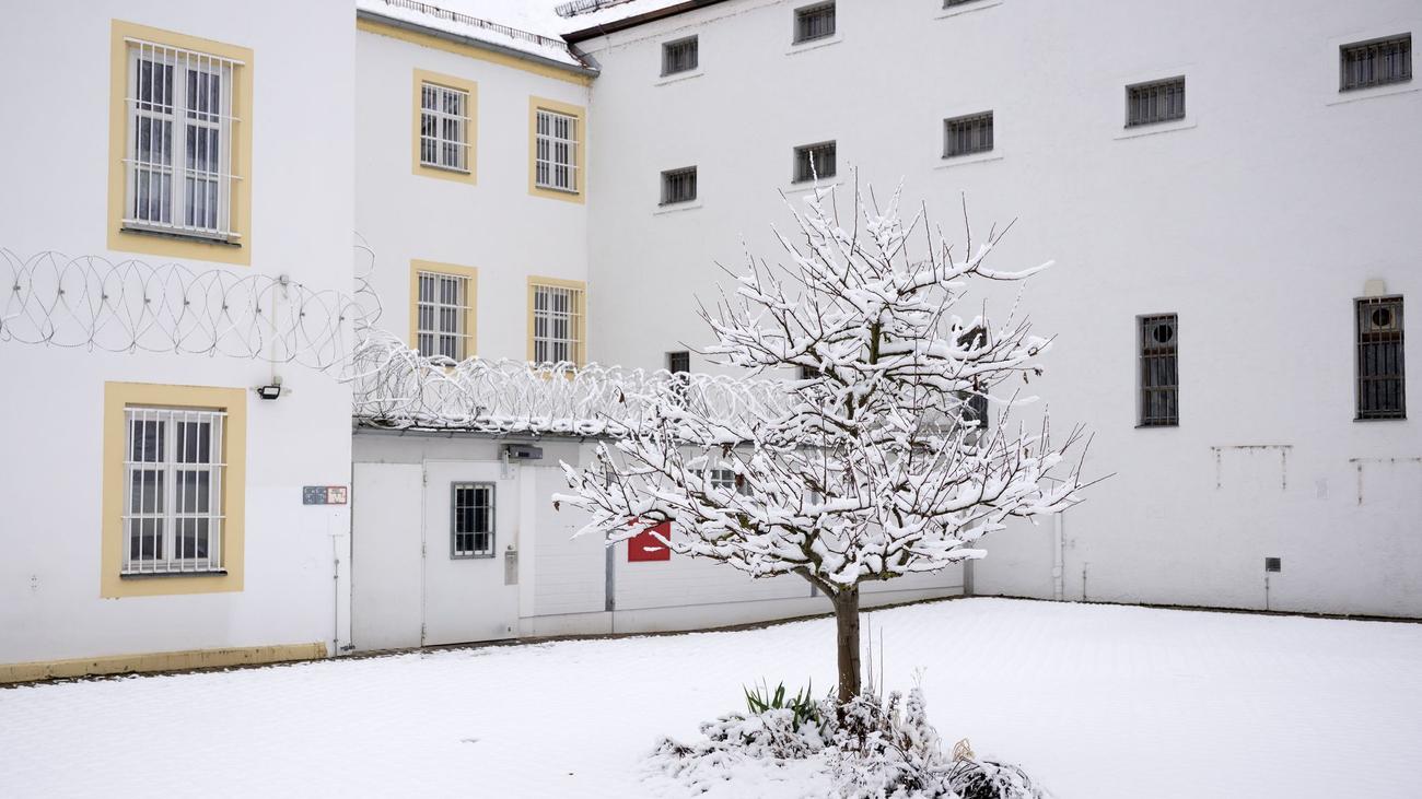 Justizvollzugsanstalt: Freistaat will Gefängnis verkaufen - erste Interessenten