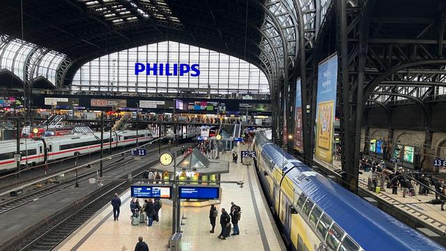 Störung: Schaden an Oberleitung am Hamburger Hauptbahnhof behoben