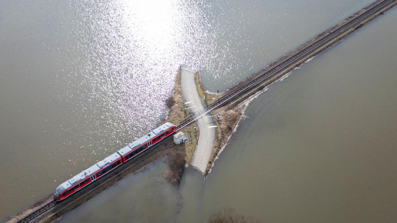 Wetter: Weiterer Regen und sehr milde Luft in Hessen