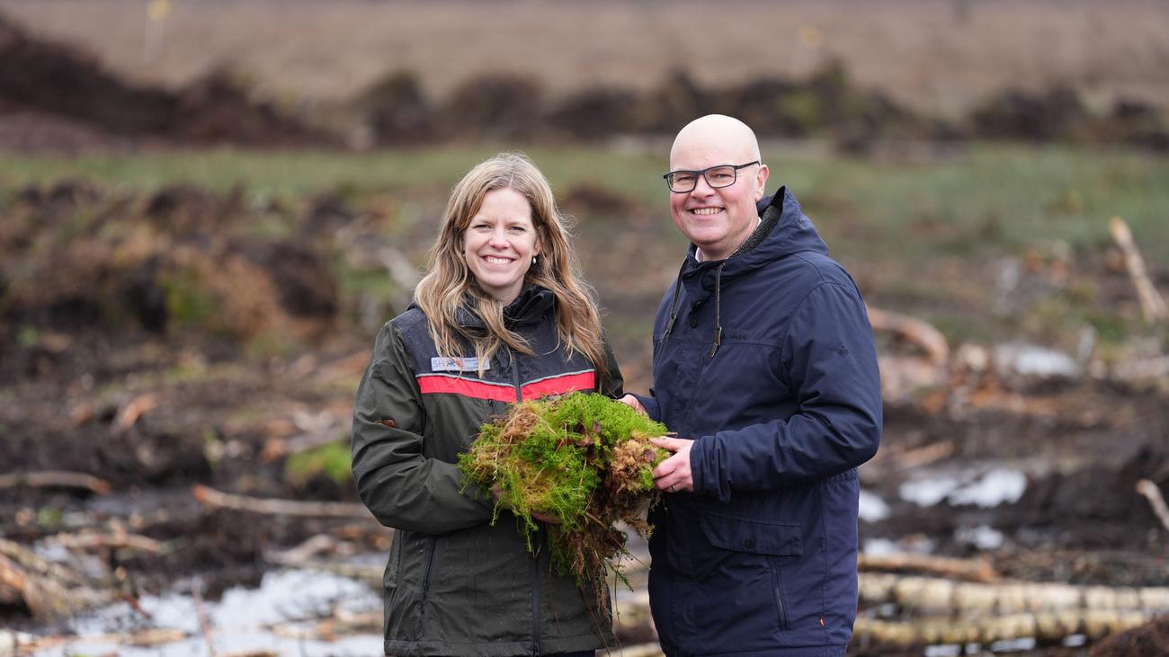 Klima- und Naturschutz: Nach den Baggern kommt das Moor zurück