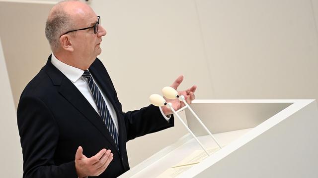 Vierter Jahrestag: Woidke dringt auf schnelles Ende des Ukraine-Kriegs