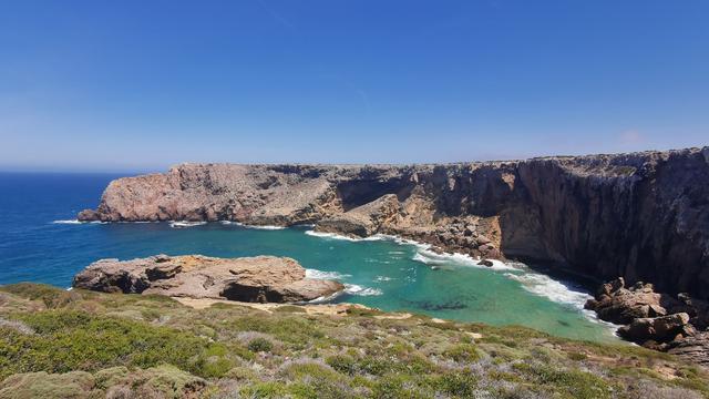 Surf-Tragödie: Deutscher stirbt beim Surfen an der Algarve