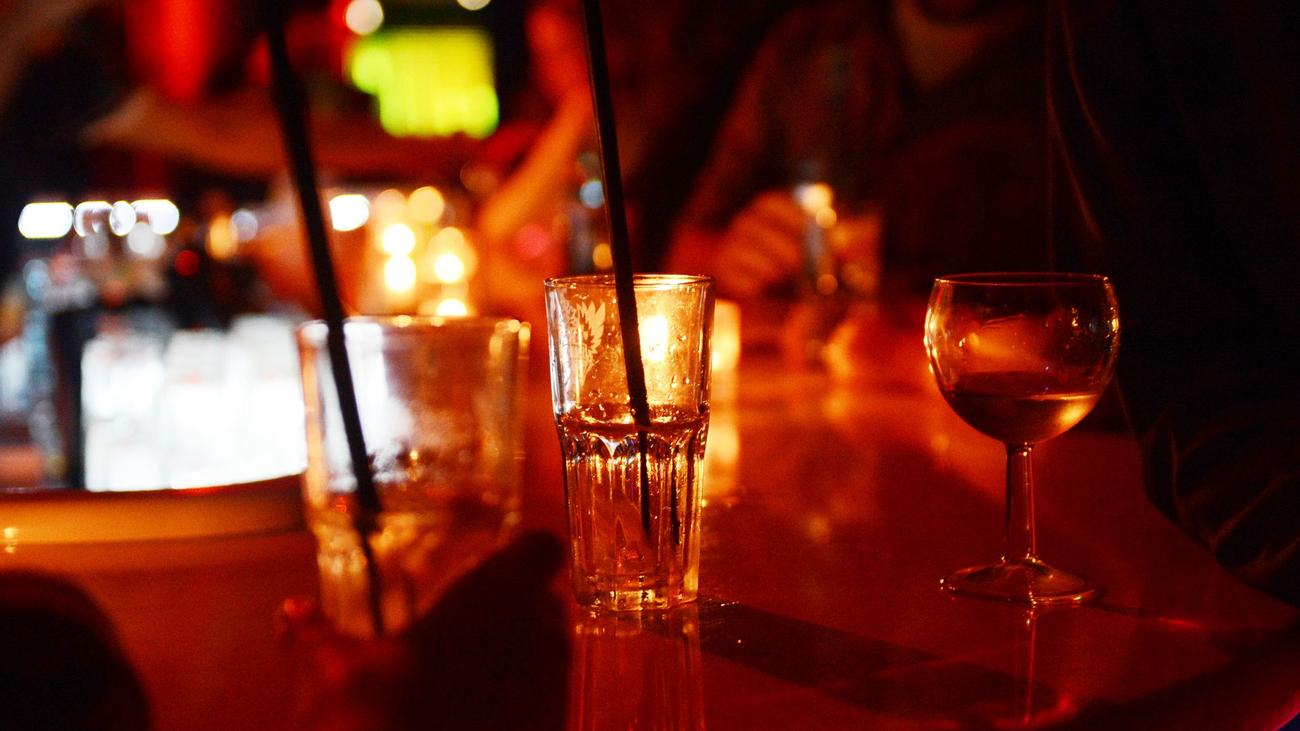 Studie: Wie Instagram und Co. die Lust auf Alkohol ankurbeln