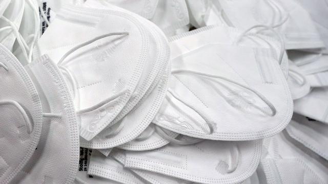 Urteile: Haftstrafe für Steuerbetrug nach Millionen-Maskendeal