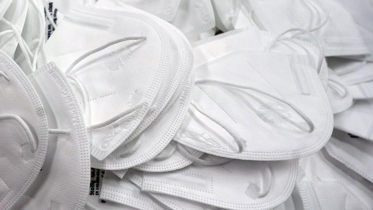 Urteile: Haftstrafe für Steuerbetrug nach Millionen-Maskendeal