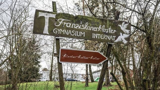 Aufarbeitung: Missbrauch in Klosterschule: Aufarbeitung Jahrzehnte danach