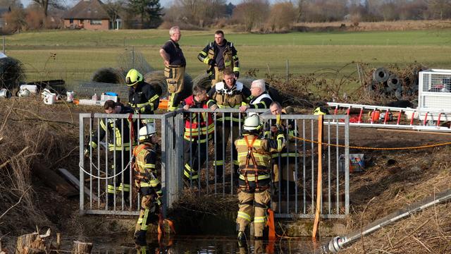 Polizeieinsatz: Leiche in Bachlauf bei Hammoor entdeckt