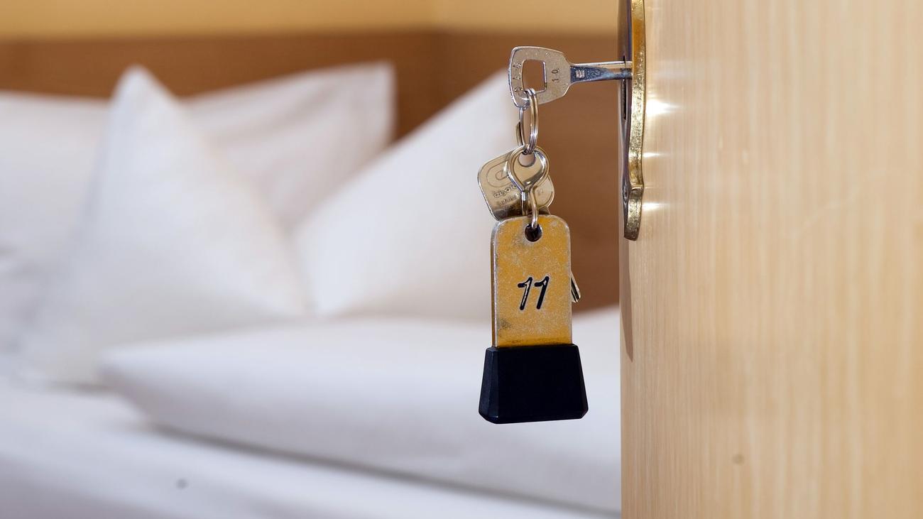 Tourismus: Münchner OB will mit Bettensteuer vors Verfassungsgericht