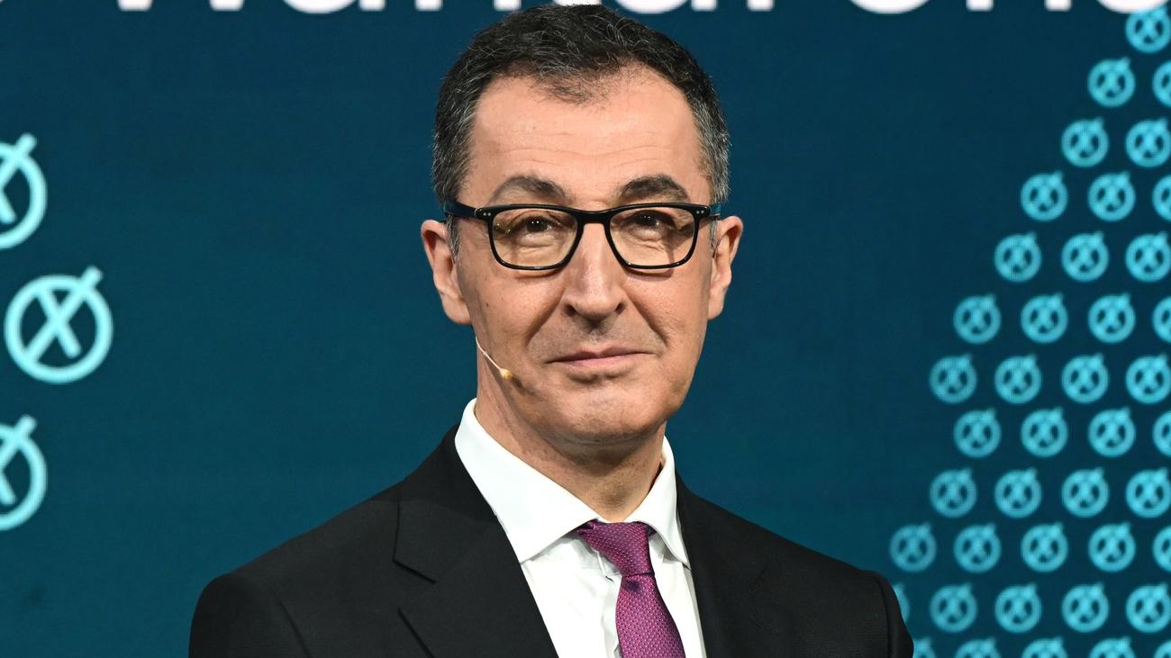 Wahl-Debatte: Özdemir attackiert AfD-Konkurrenten scharf in TV-Debatte