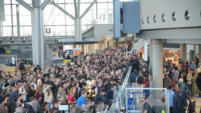 Flughafen Stuttgart: Einsatz an Flughafen beendet – Sicherheitskontrolle offen