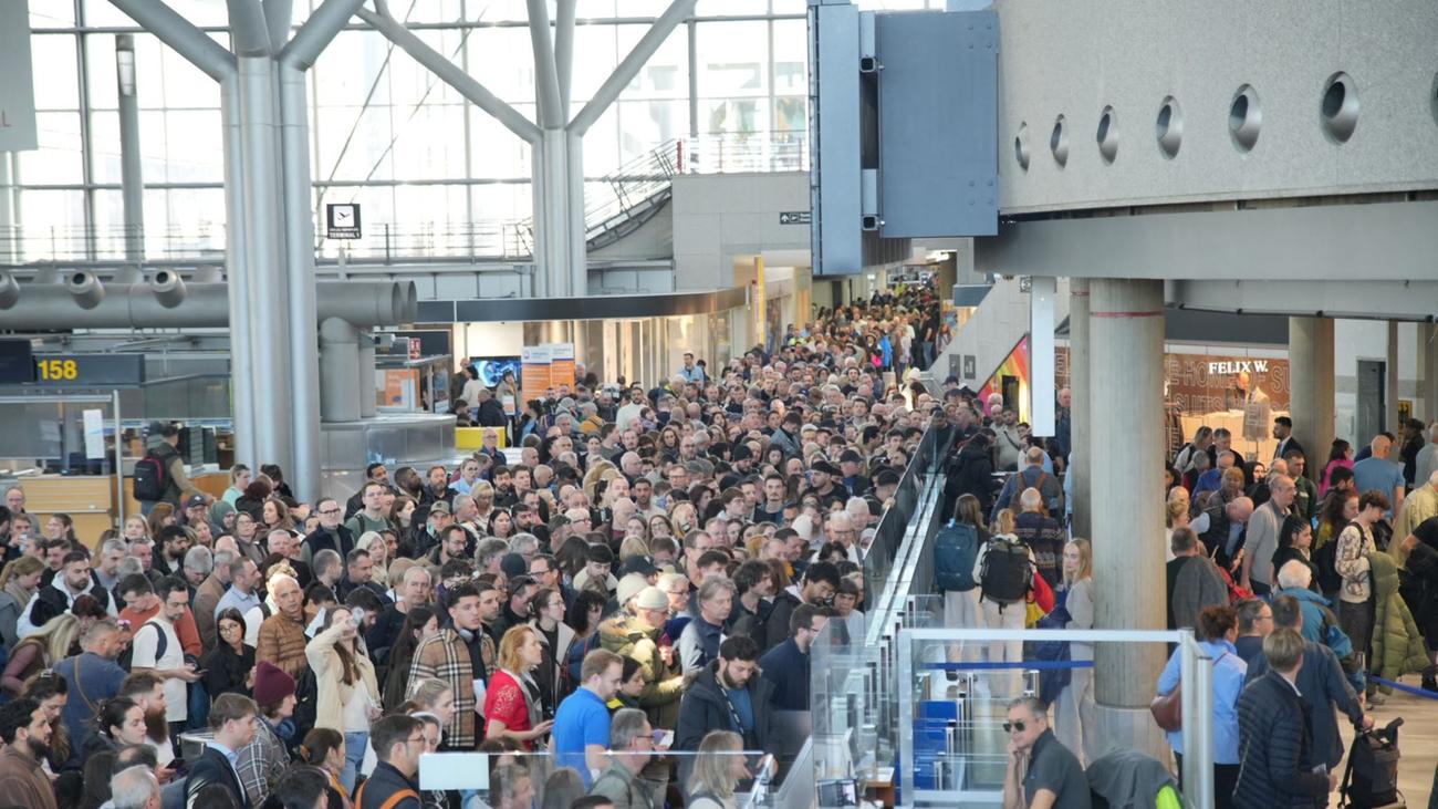 Einsatz der Bundespolizei: Sicherheitsbereich am Stuttgart Flughafen geräumt