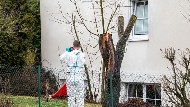 Vier Leichen gefunden: Vater soll Frau und Kinder im Schlaf erschossen haben