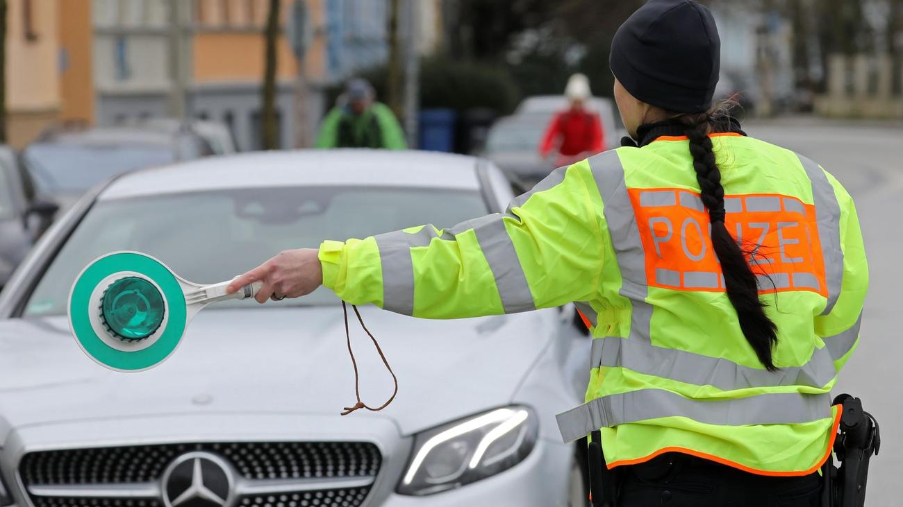 Polizeikontrollen: Verstärkte Schwerpunktkontrollen der Polizei im März